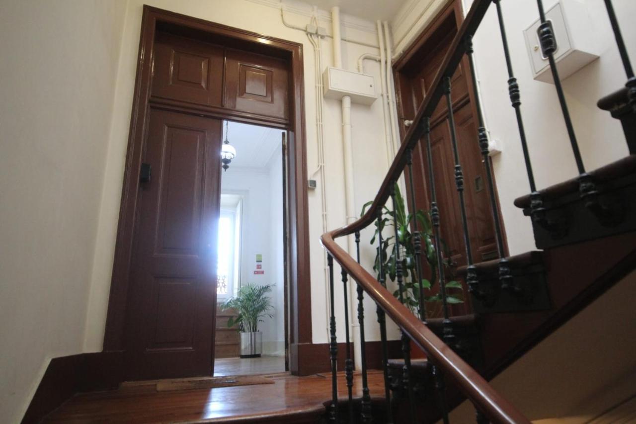 Romantic Chiado 7 -Private Small Single Room With No Outside Window Lisbon Exterior photo