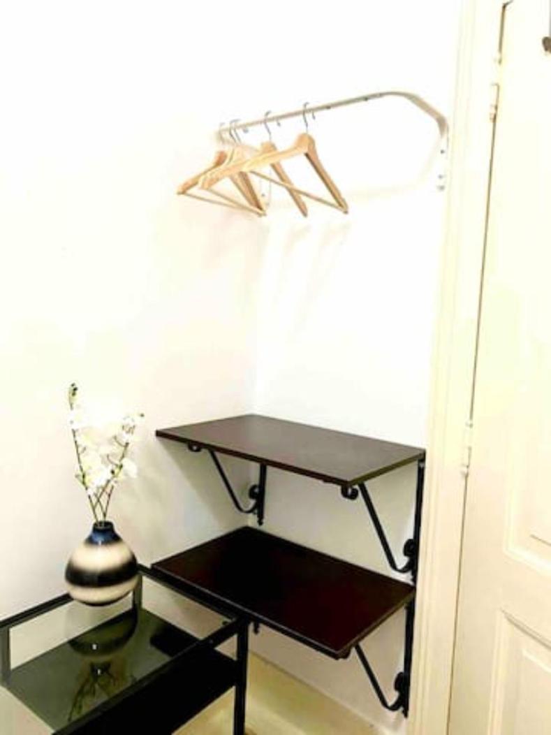 Romantic Chiado 7 -Private Small Single Room With No Outside Window Lisbon Exterior photo